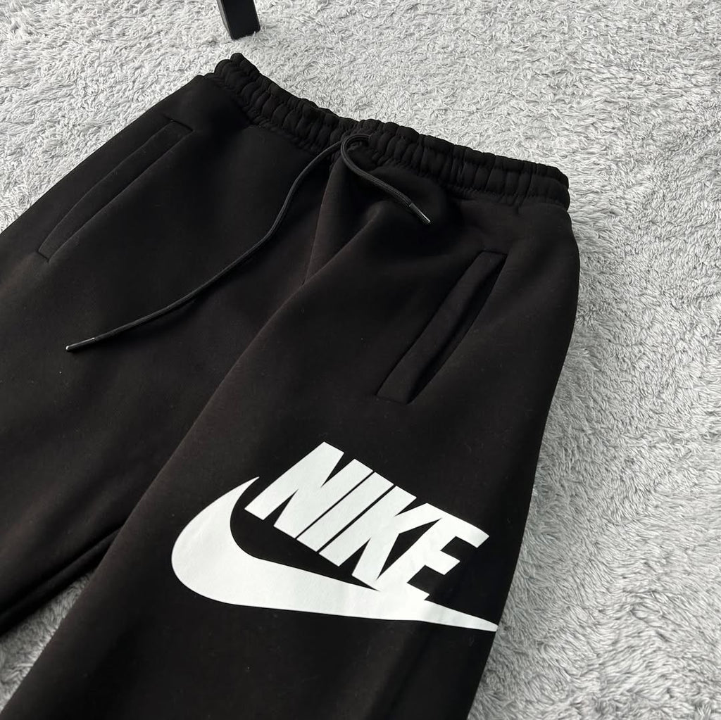 BAGGY POCKET