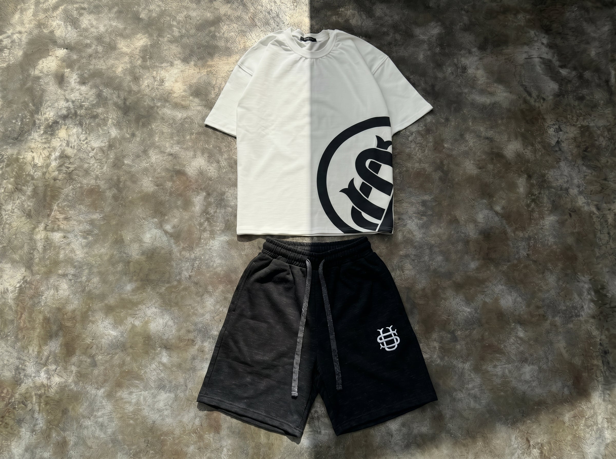 ENSEMBLE SUVENE SHORT